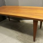 857 3337 COFFEE TABLE